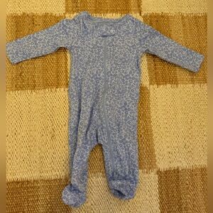NWOT Carter’s footed onesie size 3M - blue floral pattern
